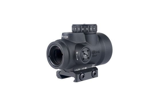 Rugged carbine optic with 2 MOA reticle.